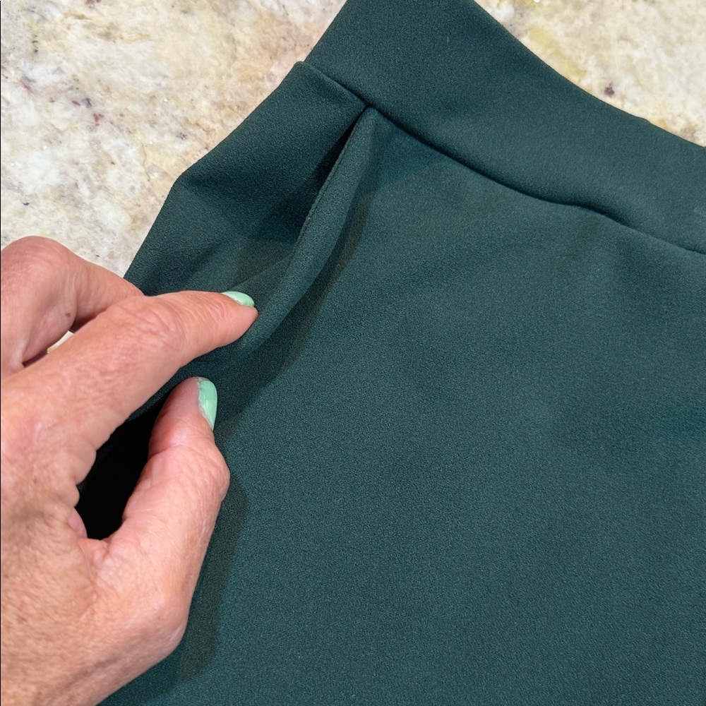 Forever 21 contemporary Skort Dark green Size XS - Picture 4 of 8